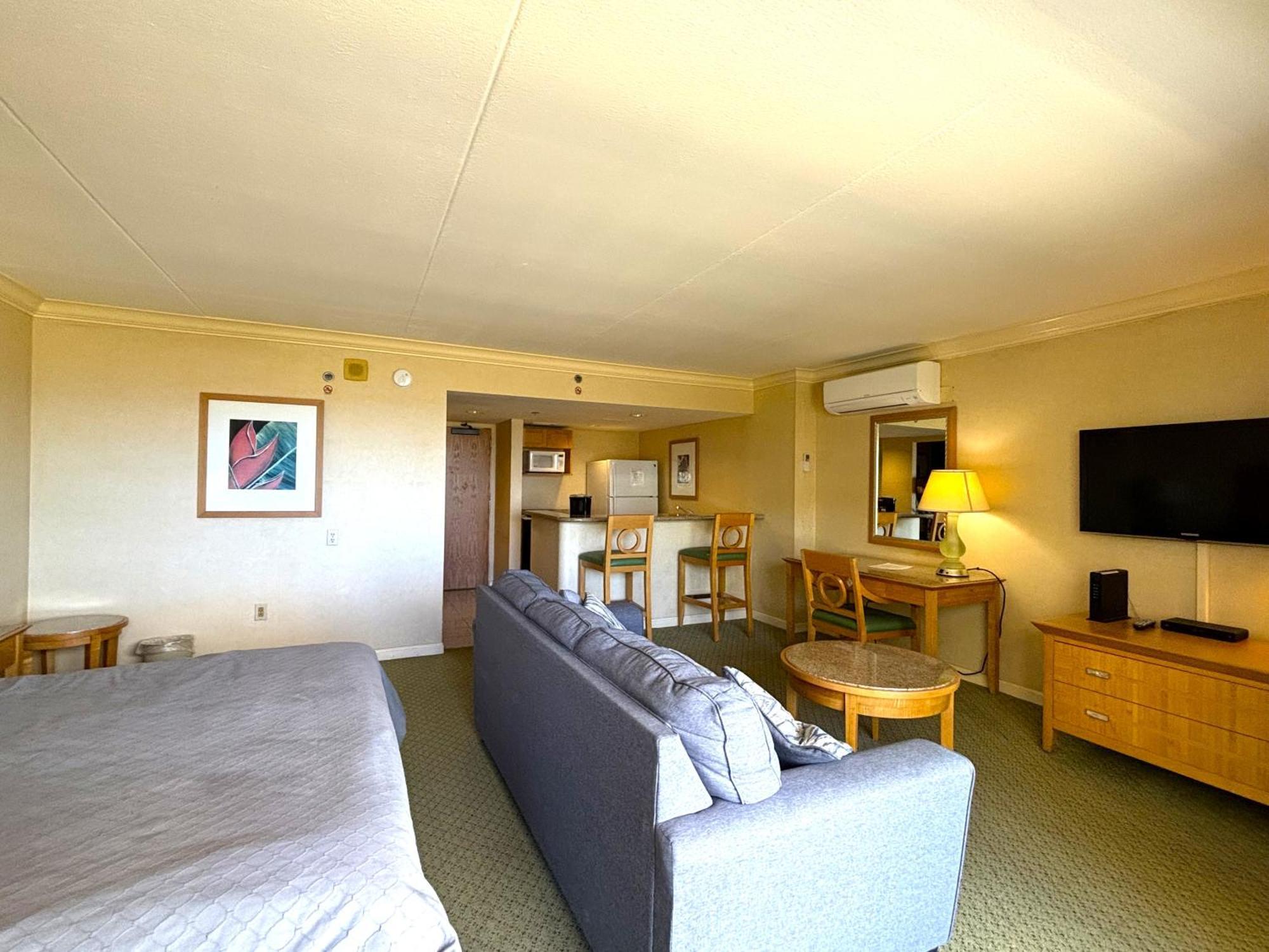 Ilikai Apt 308 - Spacious Studio With Stunning Ocean & Harbor Views Honolulu Esterno foto