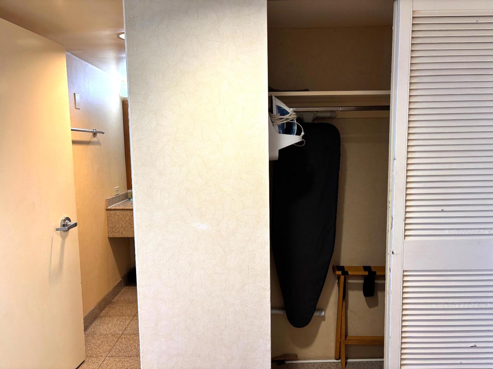 Ilikai Apt 308 - Spacious Studio With Stunning Ocean & Harbor Views Honolulu Esterno foto